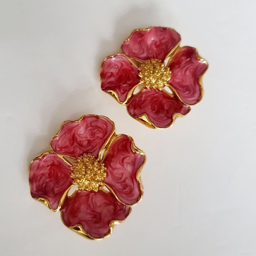 Avon Pink Floral Clip-On Earrings with Gold Accents